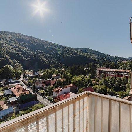 Romantic Jacuzzi Belleview Studio Sinaia Exterior photo